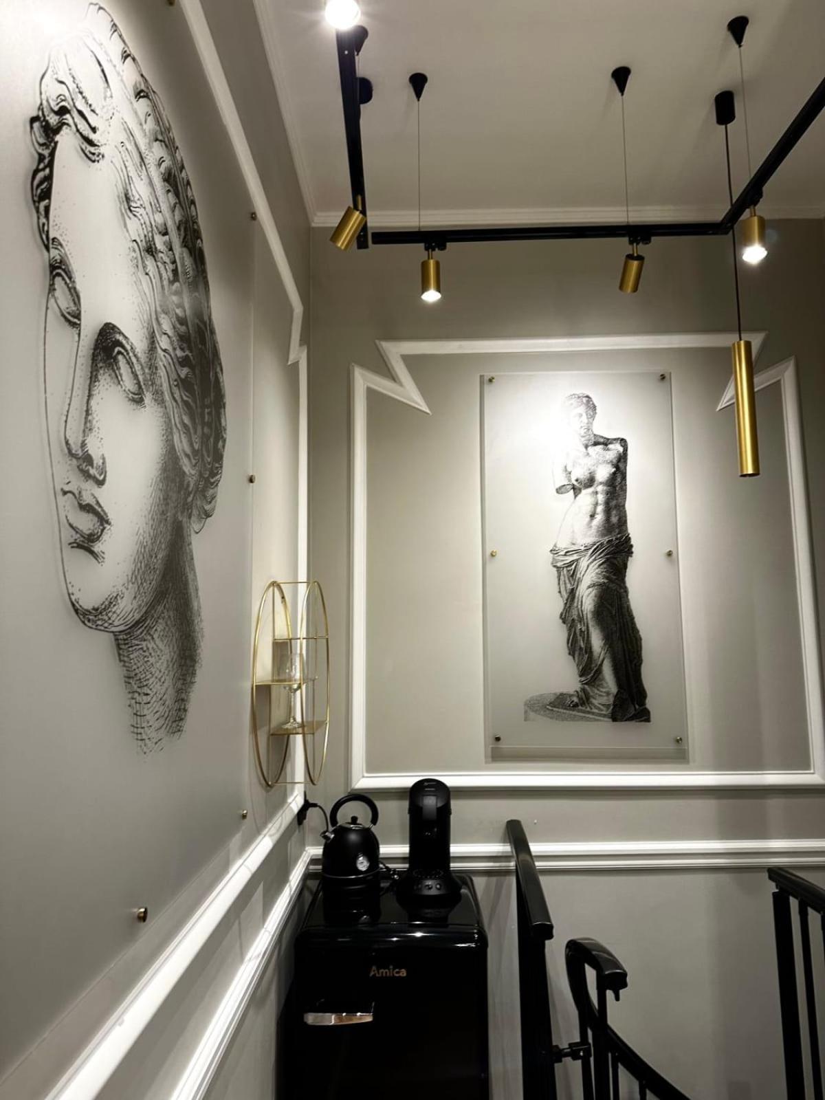 Cocon Parisien - Face A Louboutin - Chez Nicolas Exteriör bild